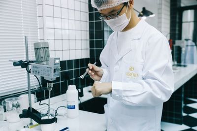 探訪法伯麗合作工廠 嚴苛標準與智能監控設備打造值得信賴的產品
